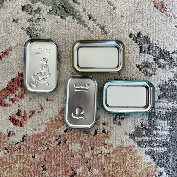 2 Pokemon Empty Tins Kanto Friends & Bede/Hatenna TCG - Picture 7 of 15